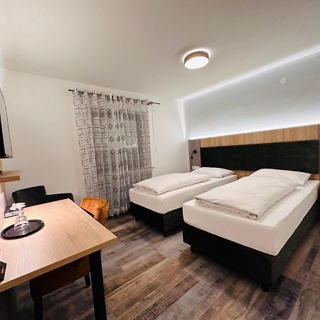 פורצהיים Hotel Franken מראה חיצוני תמונה