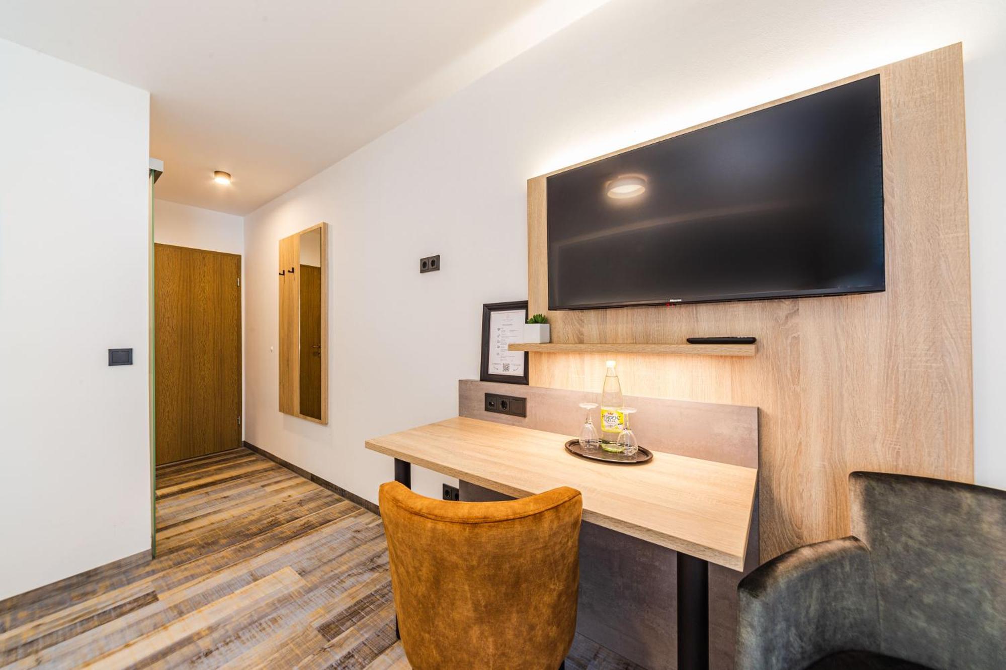פורצהיים Hotel Franken מראה חיצוני תמונה